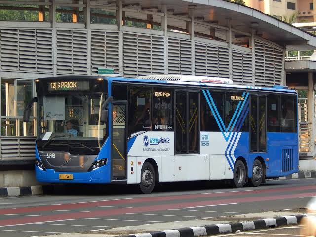 Ini 13 Koridor Transjakarta Yang Beroperasi 24 Jam